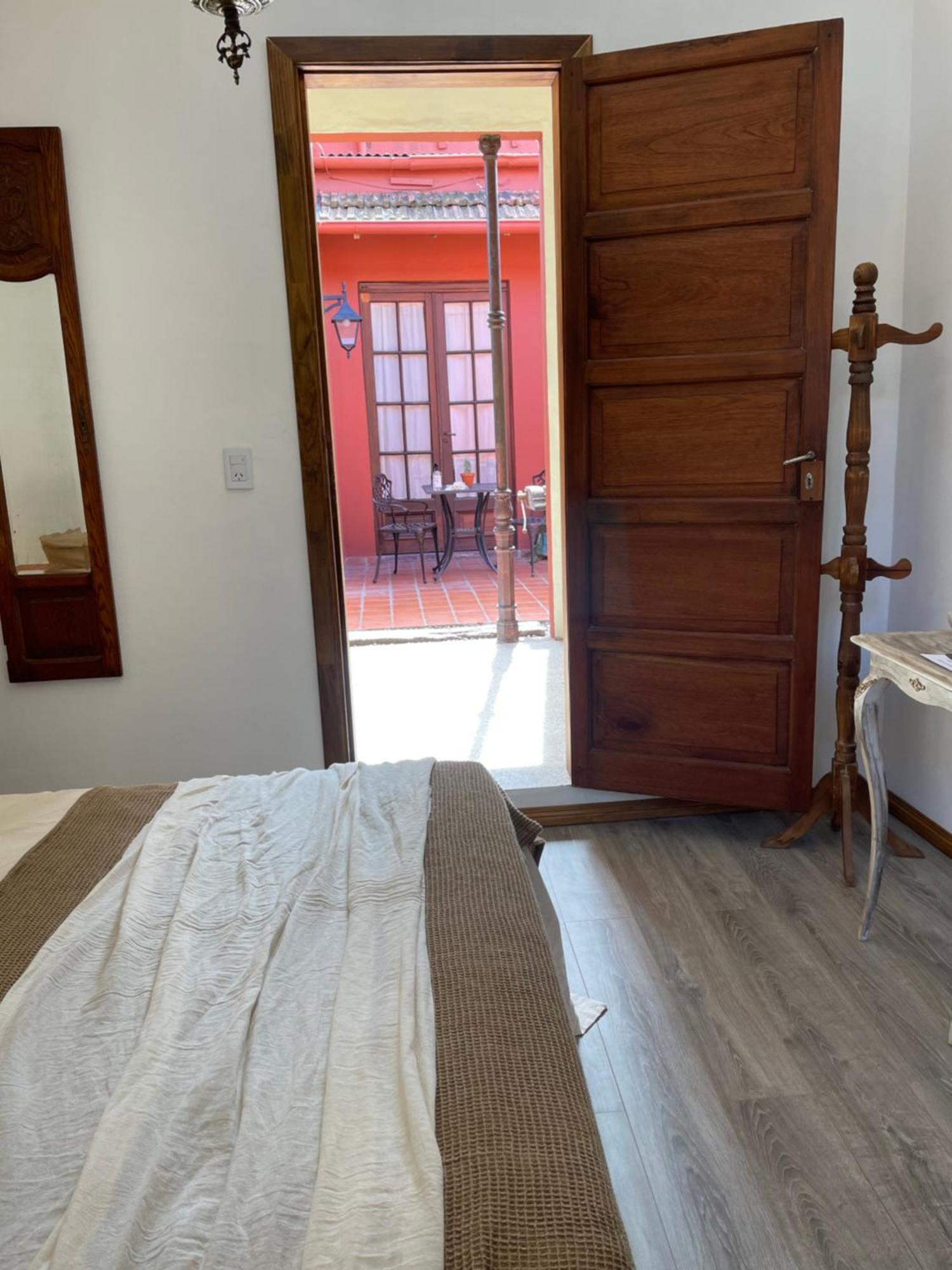 Bed and Breakfast La Escondida, Casa De Huespedes Сан-Антонио-де-Ареко Экстерьер фото